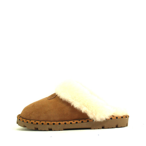 Spotted Sheepskin Wool Scuff - Chestnut